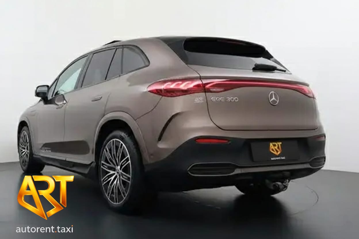 Mercedes EQE300