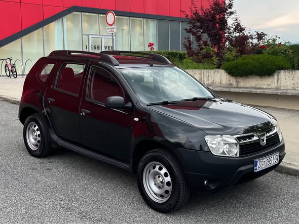 Dacia Duster 1.6 16v 2011, fotografija 4