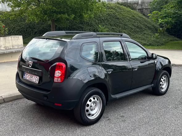 Dacia Duster 1.6 16v 2011, fotografija 5