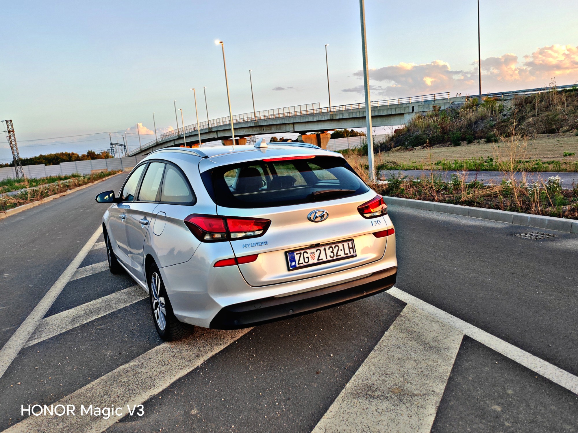 Hyundai i30 sw 1.6crdi 2019, fotografija 3