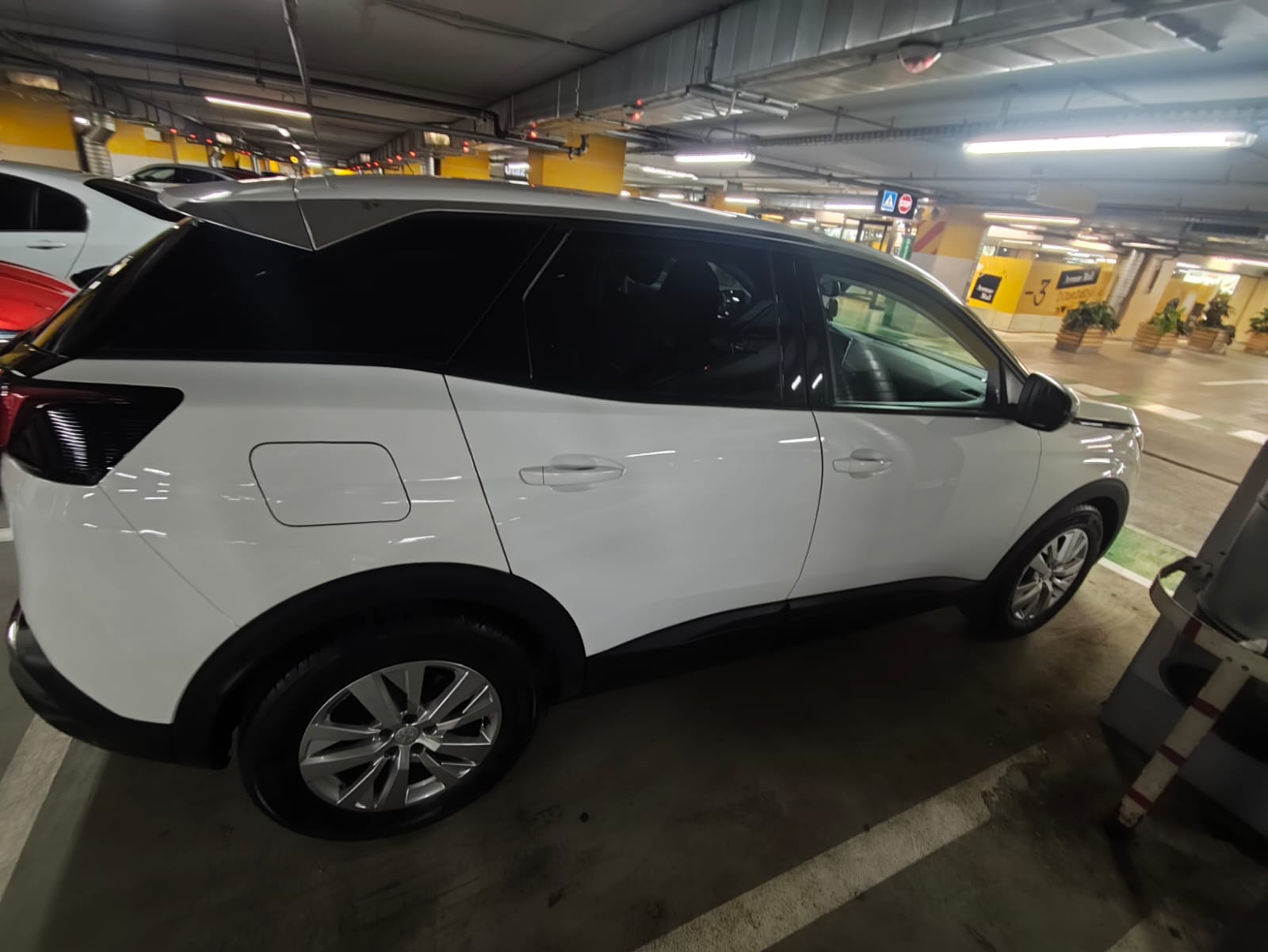 Peugeot 3008 1,5 BlueHDI / 152.000 / 8MM remen / reg. 06/2027, fotografija 3