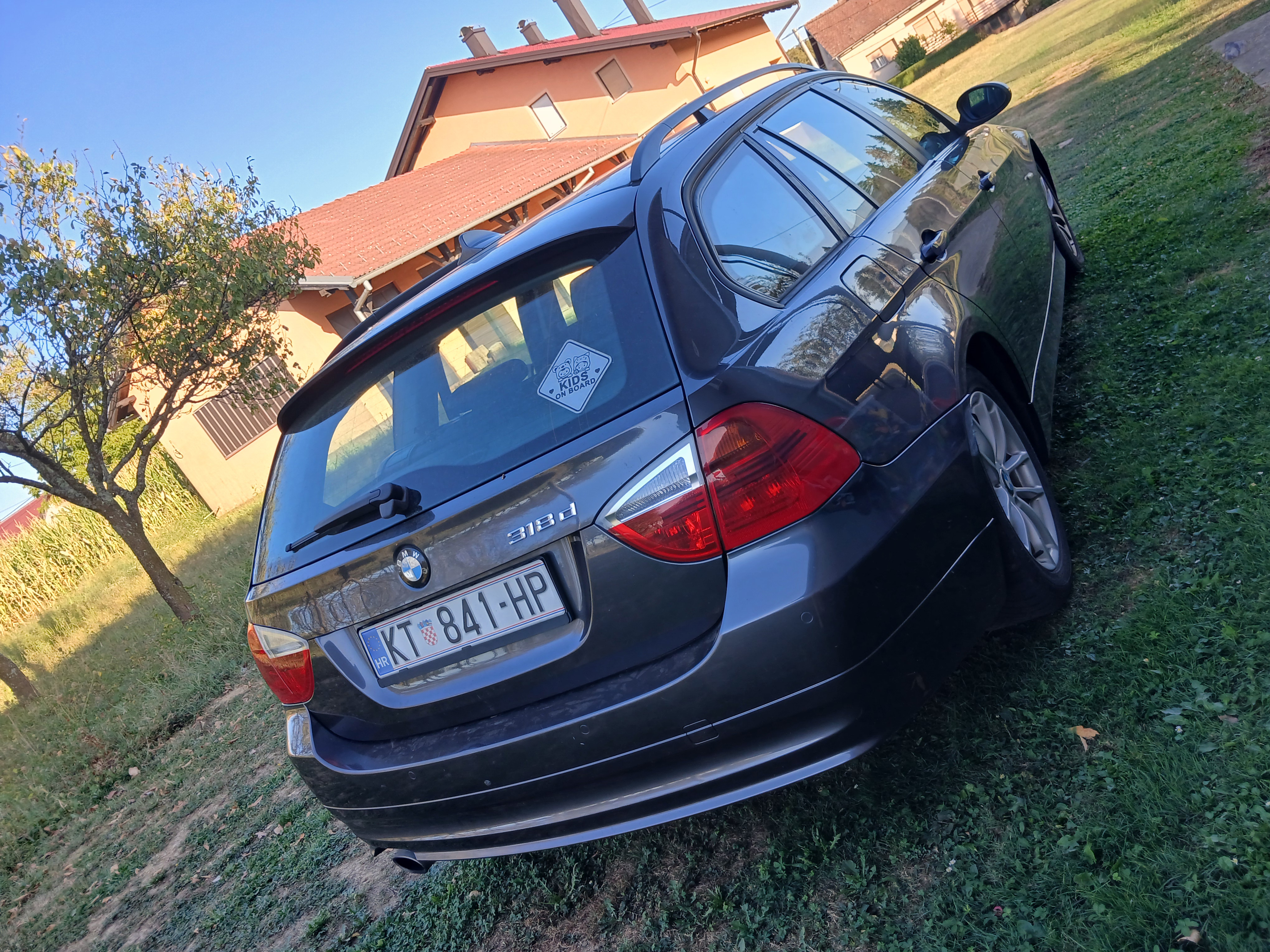 Bmw 318d Touring E91, fotografija 4