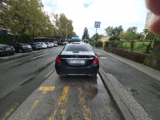 Mercedes C 180 diesel AMG, fotografija 4