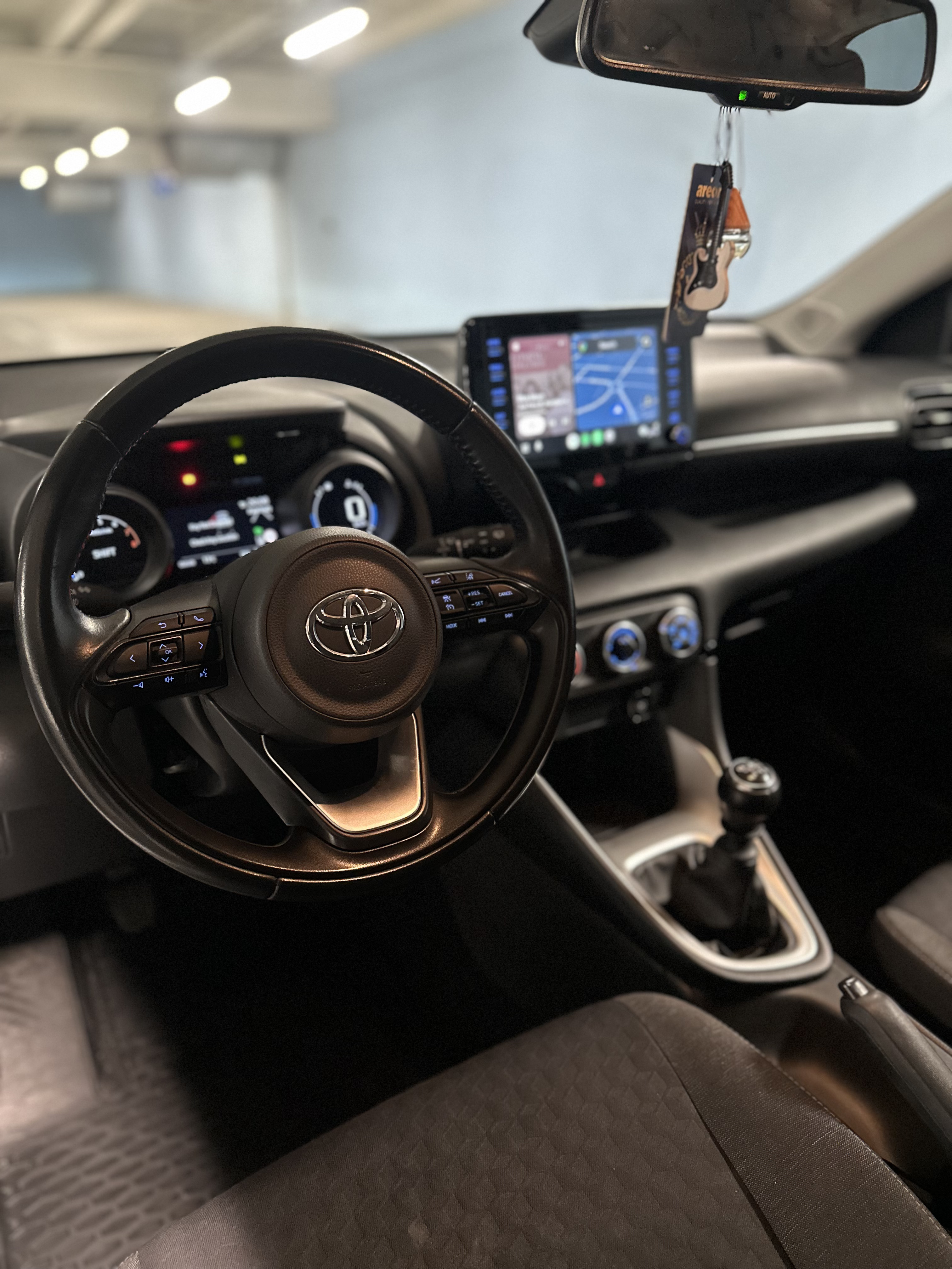 Toyota Yaris Sport 1.5, 2022., tvorničko jamstvo do 2032., Hr. auto, fotografija 12